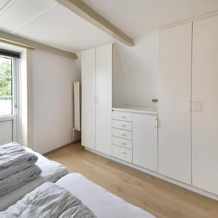 Vakantiehuis Three-bedroom In Haarby